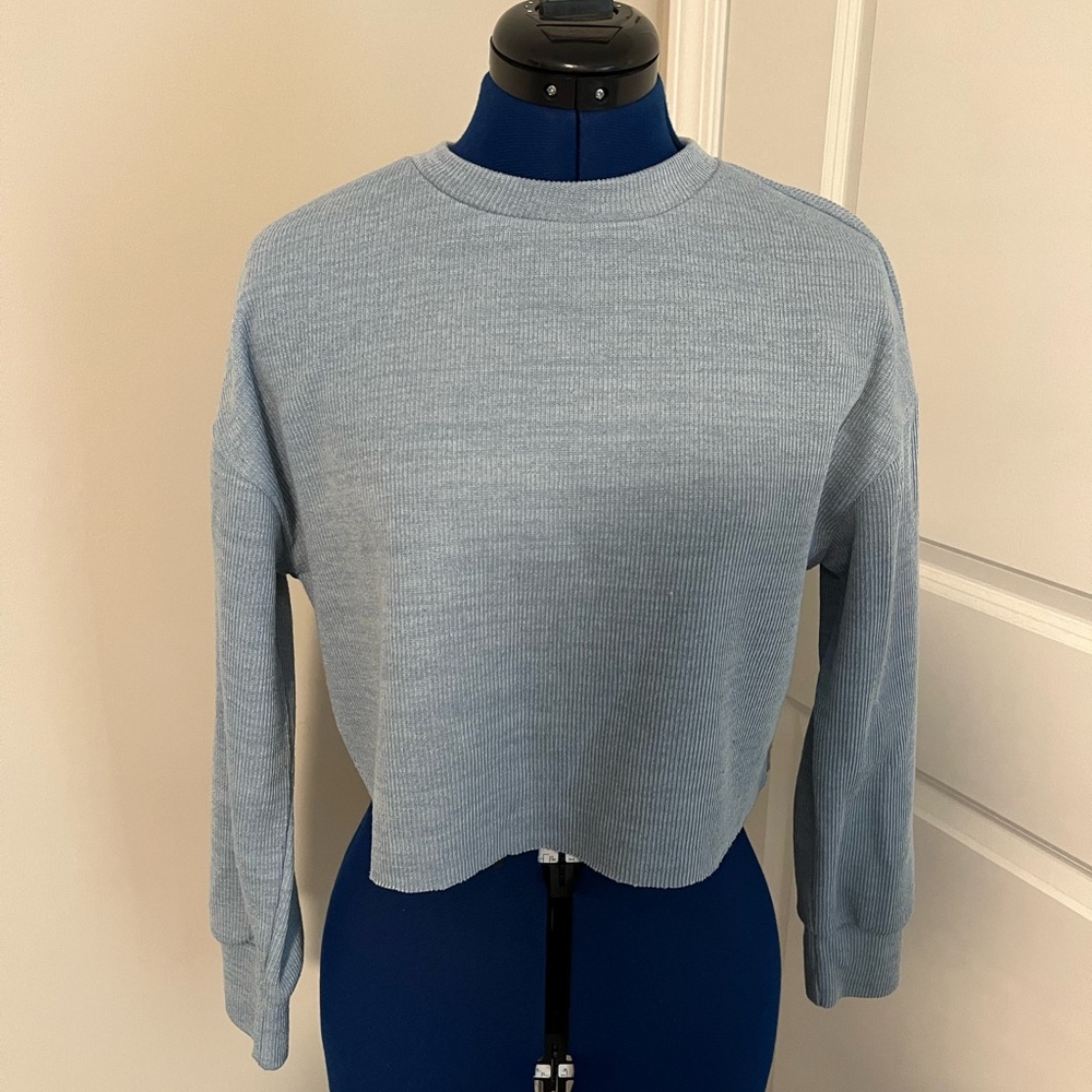 Light Blue Cropped Sweater
